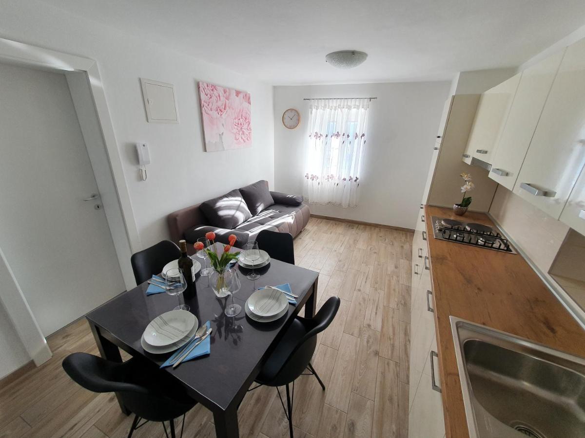 Apartaments Ukic Prvic Sepurine Eksteriør bilde